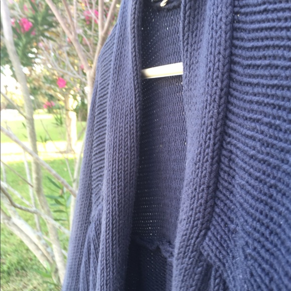 COPY - VINCE BERGDORF GOODMAN SWEATER DUSTY BLUE … - Picture 7 of 8